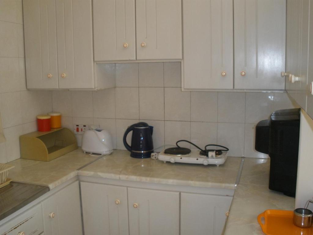 Klashiana Hotel Apartments Oroklini Habitación foto